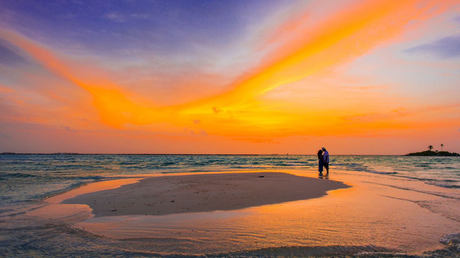 Best Honeymoon Destinations: By Budget, By Season, By Type — With the Resorts and the Flights That Fit