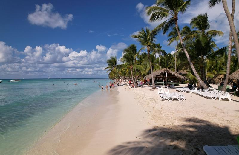 Best Time to Visit Punta Cana: Dry Season Sun, Sargassum Watch and the Hurricane Months