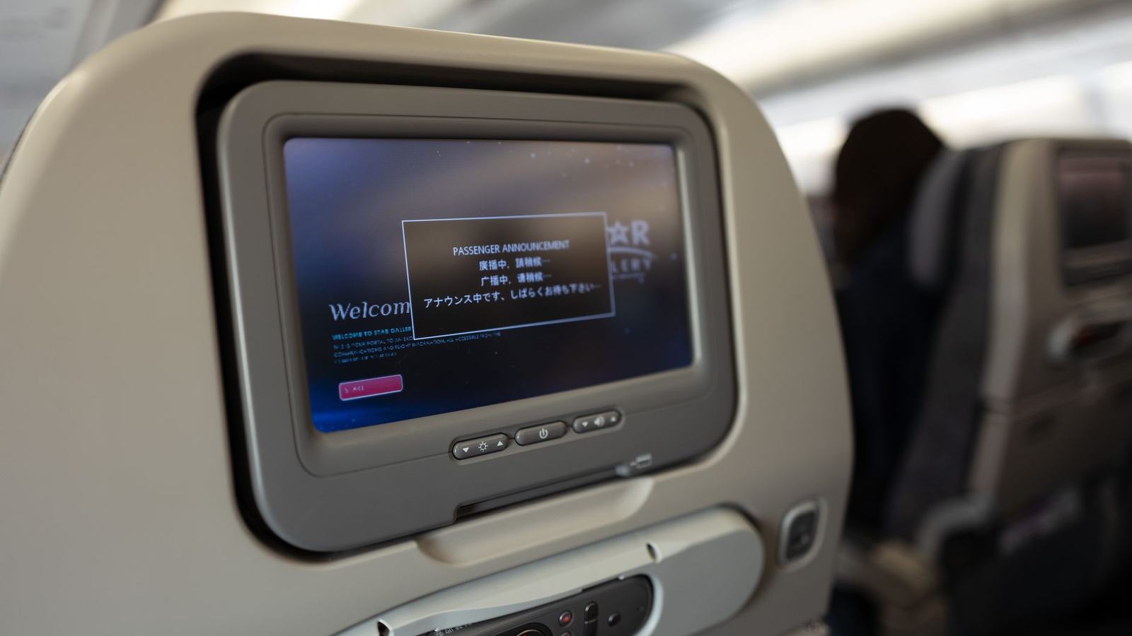 Business Class vs First Class: What You Get for the Difference, Airline by Airline