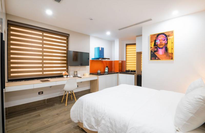 Hotel vs Airbnb: Which Is Better, and When — Price, Space, Service, Fees and the Cities That Changed the Rules