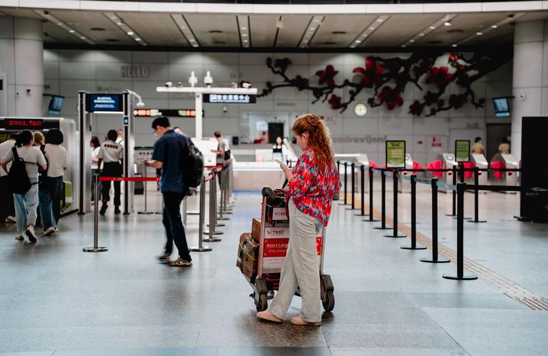 How Early to Get to the Airport for an International Flight: The Real Numbers by Airport and Situation
