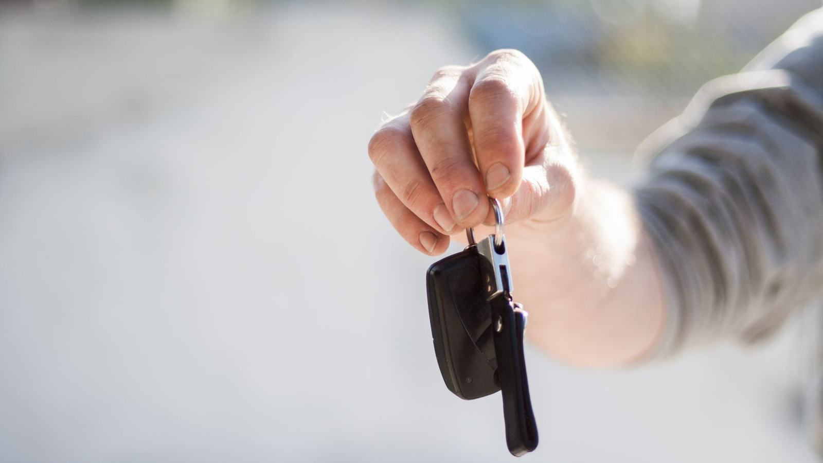 International Driving Permit: What It Is, Who Needs One, Where to Get It, and the Countries That Require It