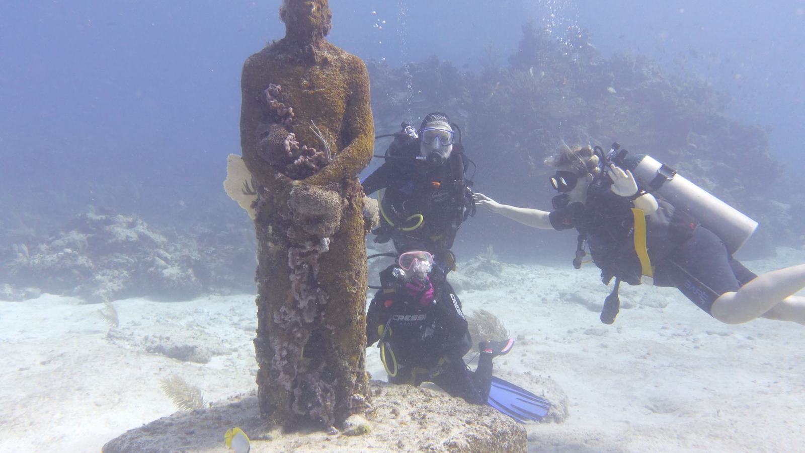 Things to Do in Cancun: The Hotel Zone, the Cenotes, the Ruins and the Islands