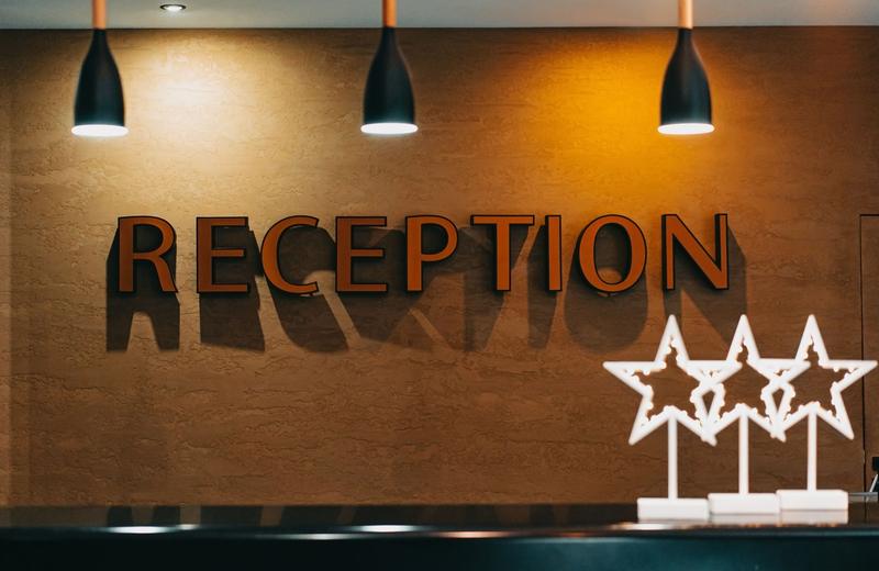 What Is a Resort Fee? The Hidden Hotel Charge, Where It Is Worst, and How to Avoid or Fight It