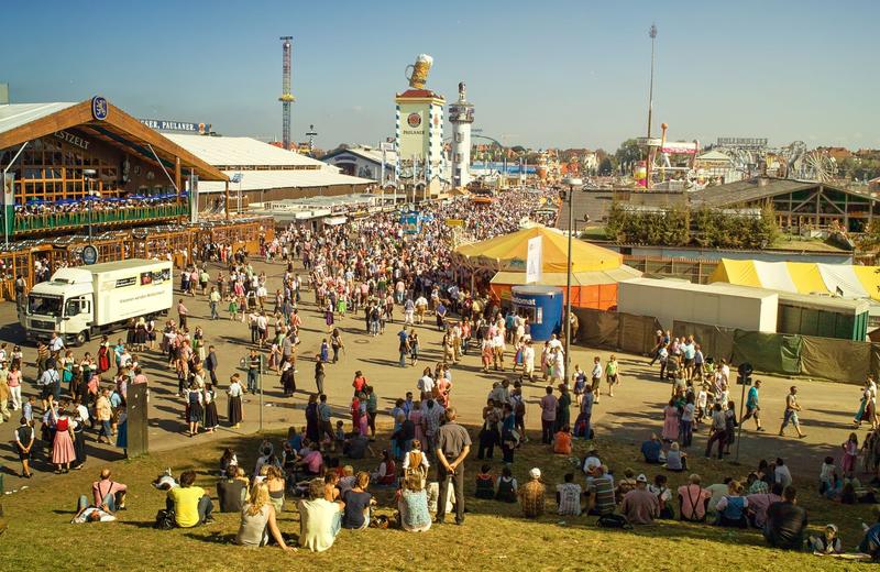Oktoberfest, Munich: How the Tents Work, When to Arrive and What a Reservation Really Gets You