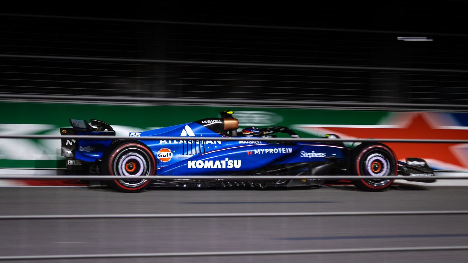 Las Vegas Grand Prix: Formula 1 Under the Lights on the Strip — Grandstands, Zones and Hotel Strategy