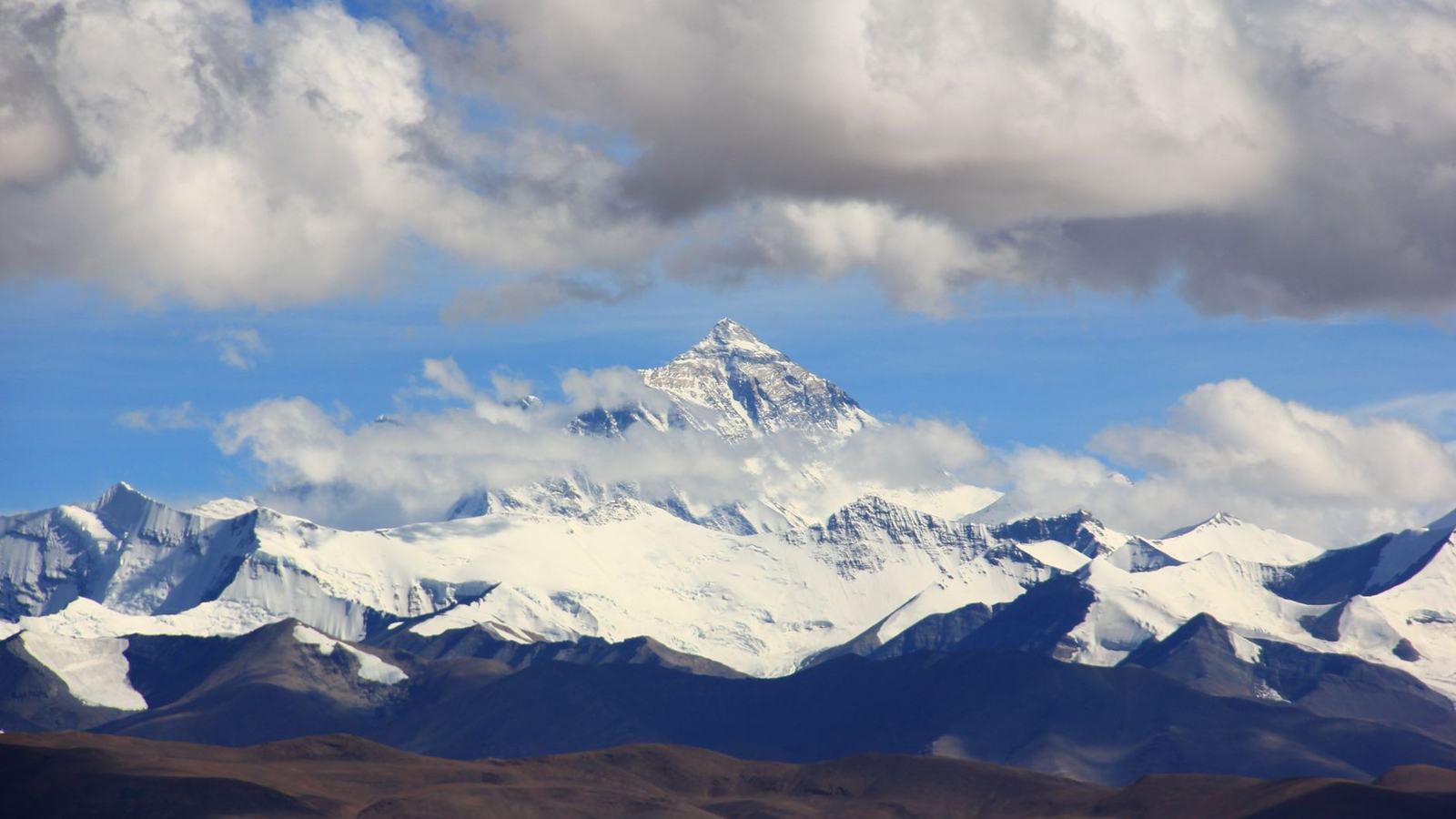 Mount Everest: Seeing the Roof of the World — Base Camp Trek, Kala Patthar and the Mountain Flight