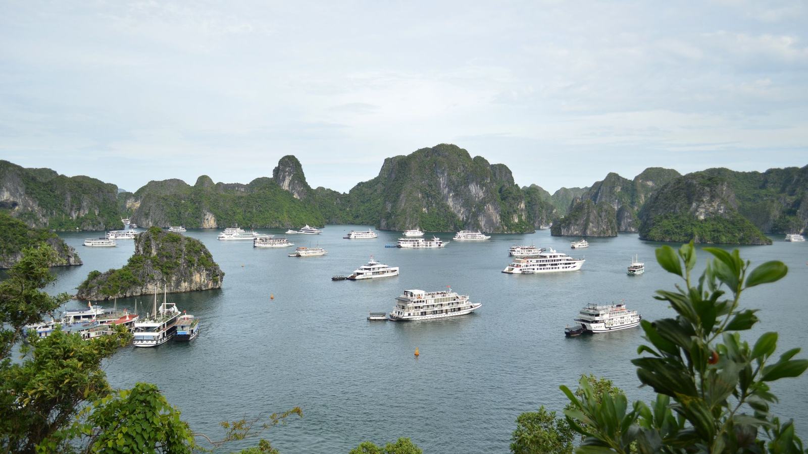 Ha Long Bay, Vietnam: Overnight Cruises, Lan Ha and Bai Tu Long, and Getting There from Hanoi
